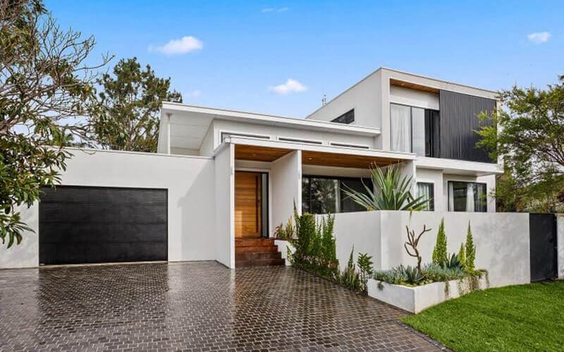 Housing Market Continues to Creep Toward More Balance